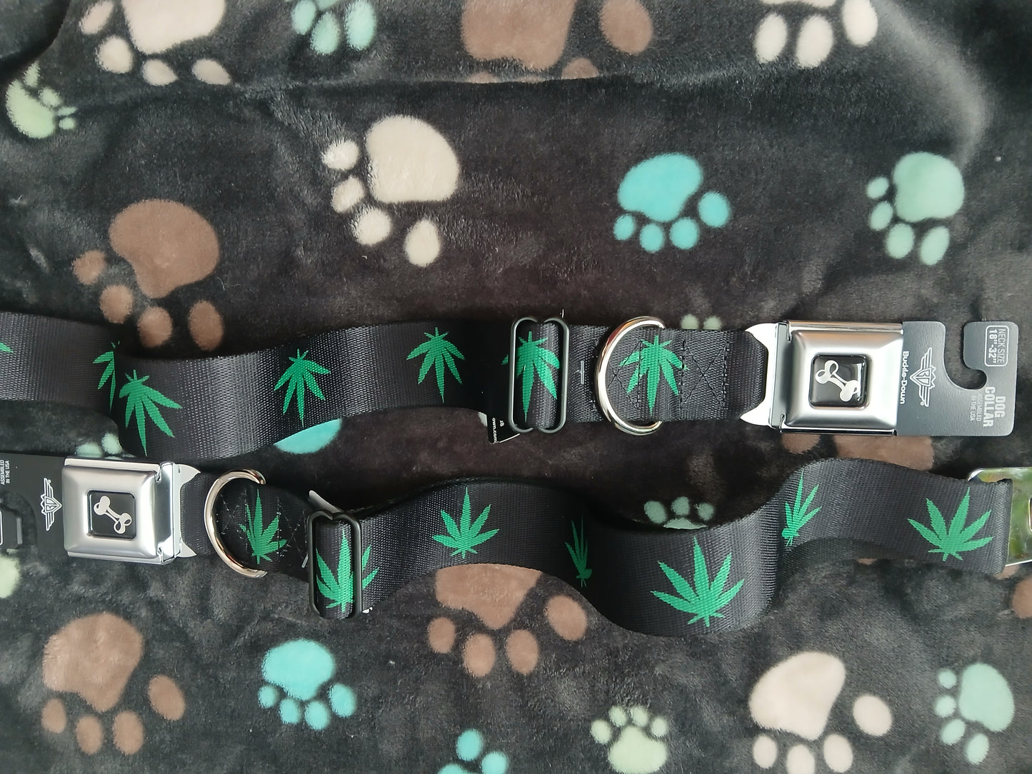 Collar "Marijuana"